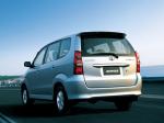 Toyota Avanza 2003 года